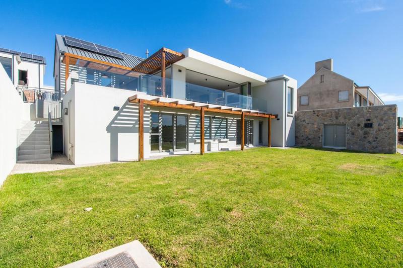 4 Bedroom Property for Sale in Renosterbos Estate Western Cape